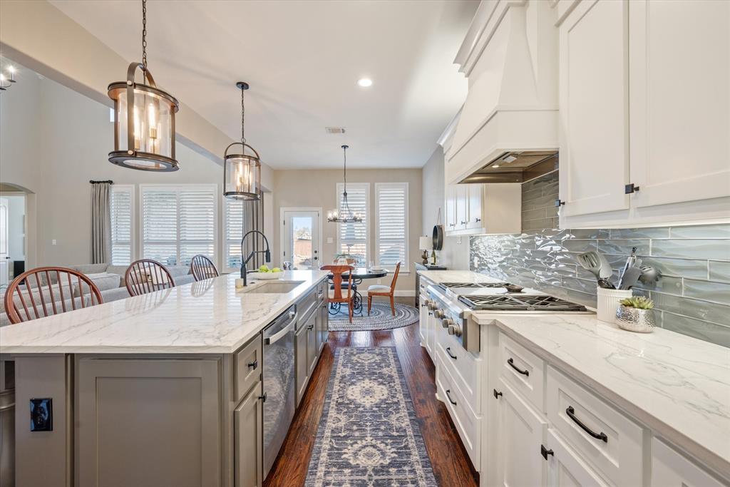 Villas Of Colleyville - Residential