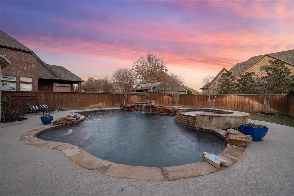 Villas Of Colleyville - Residential