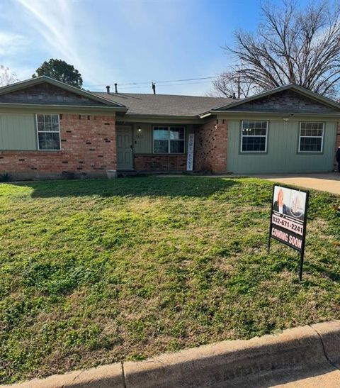 321 Bowles Court Kennedale TX 76060