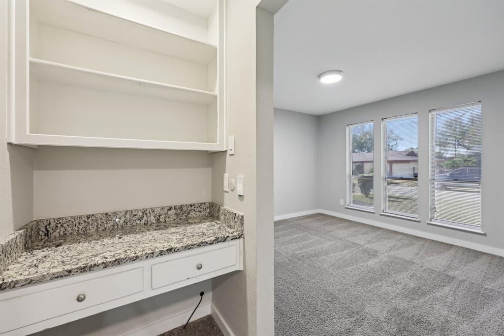 Carriage Hill Forest Hill - Residential