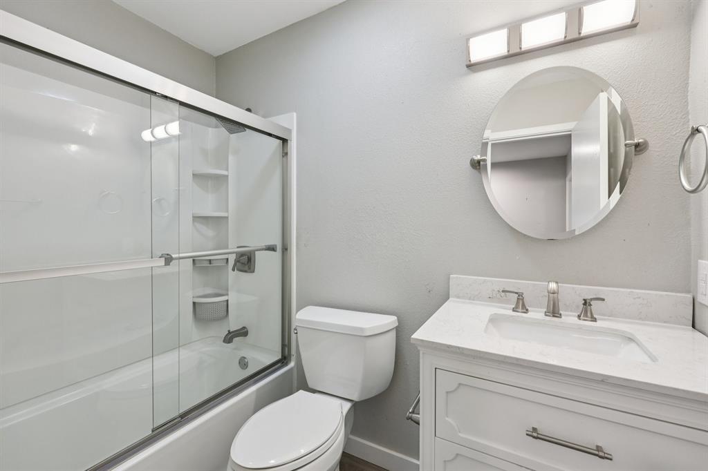 Carriage Hill Forest Hill - Residential