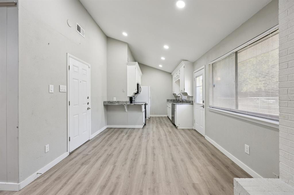 Carriage Hill Forest Hill - Residential