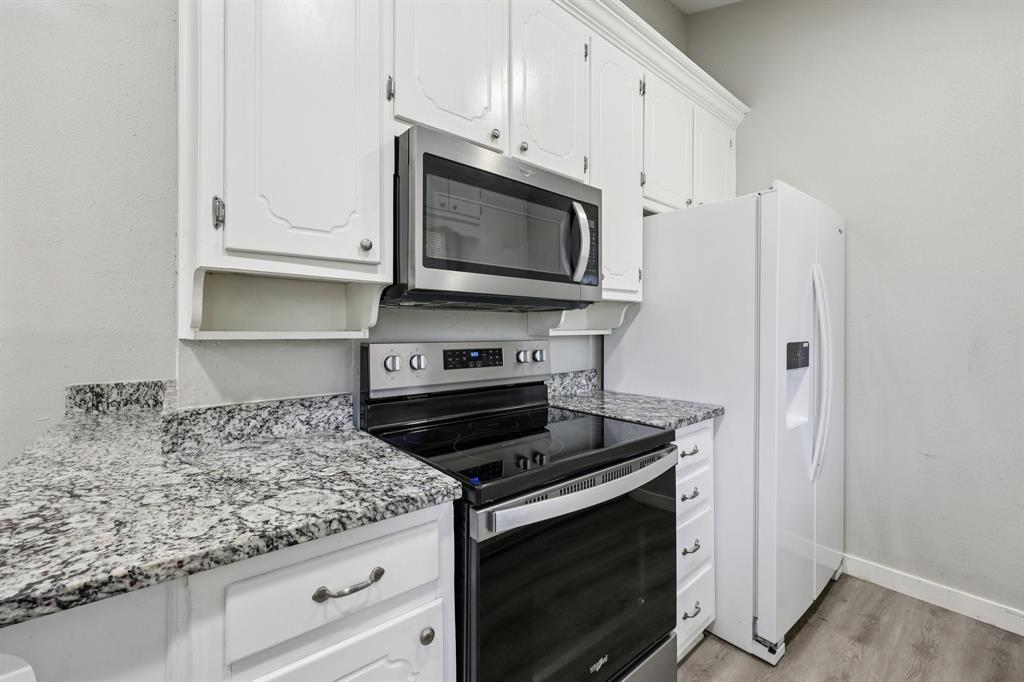 Carriage Hill Forest Hill - Residential