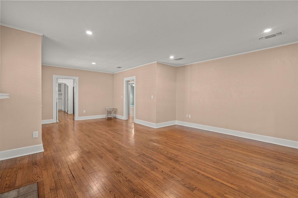 Mc Cart Add - Residential Lease