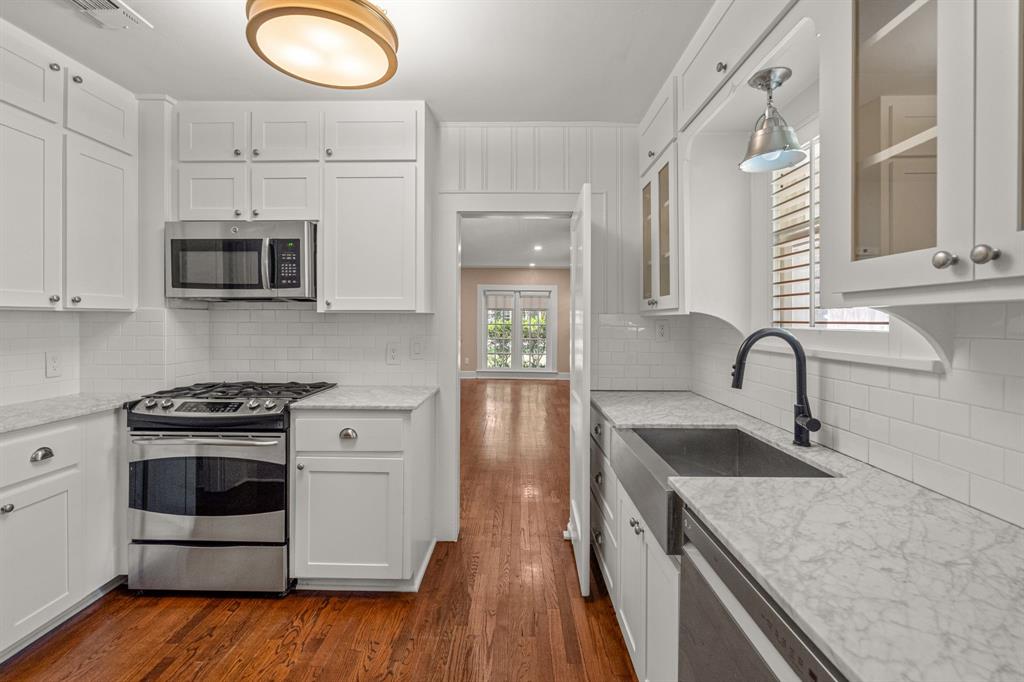 Mc Cart Add - Residential Lease