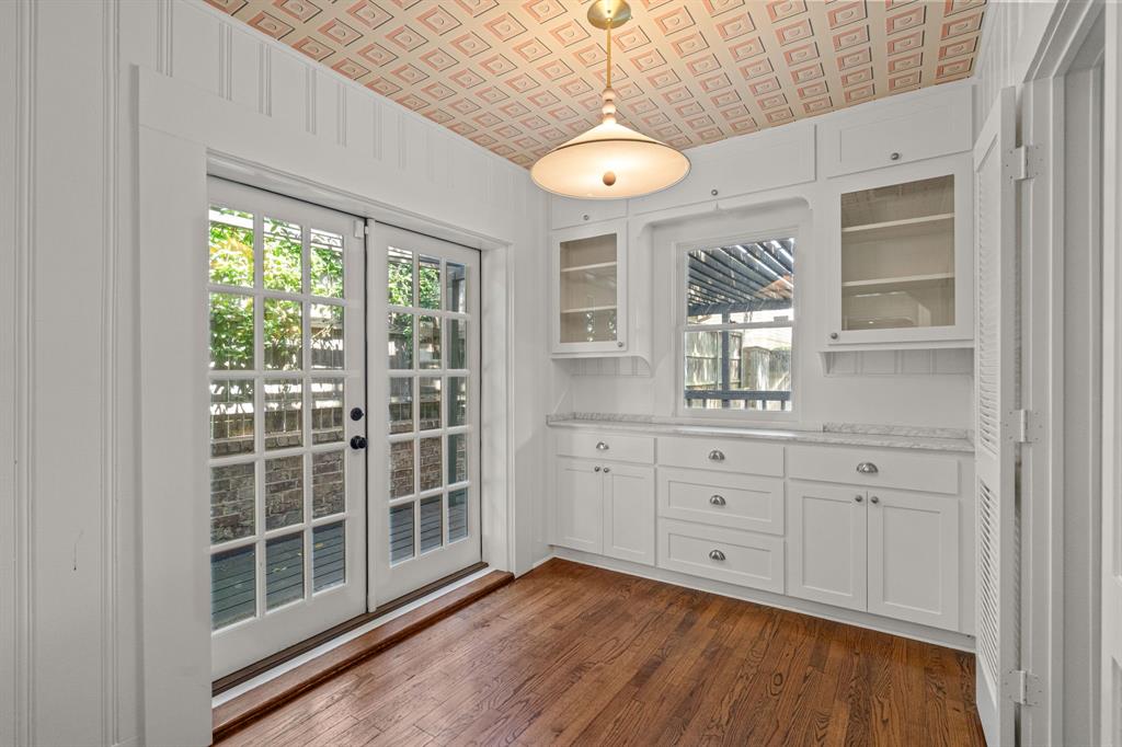 Mc Cart Add - Residential Lease