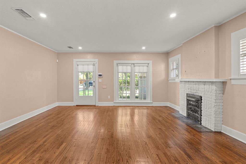 Mc Cart Add - Residential Lease