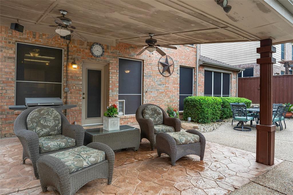 2407 Shadow Vale Court