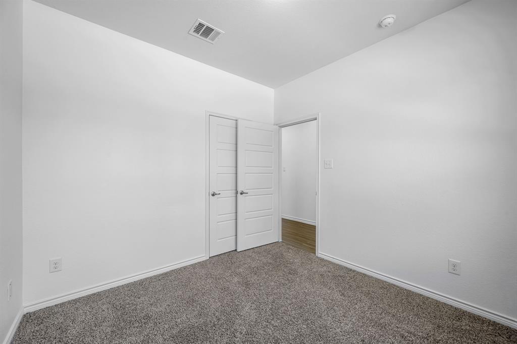 Valencia On The Lake - Residential Lease