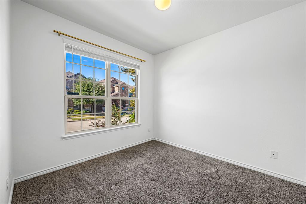 Valencia On The Lake - Residential Lease