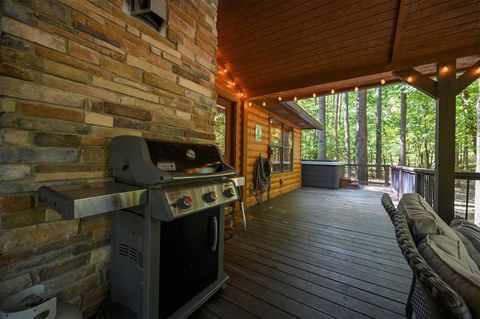 A home in Broken Bow