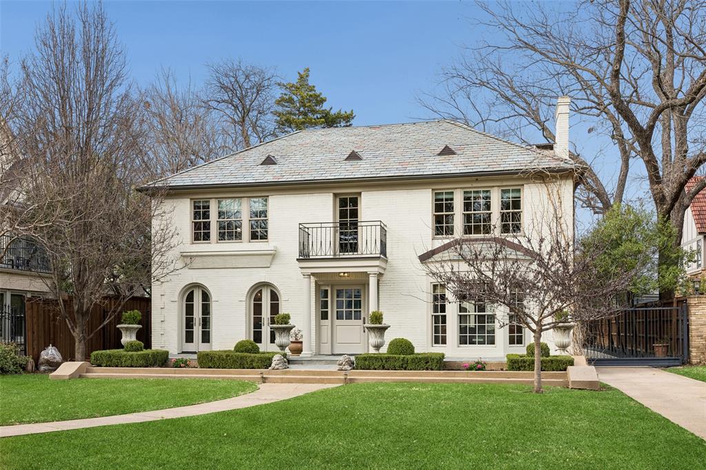 Country Club Estates - Residential