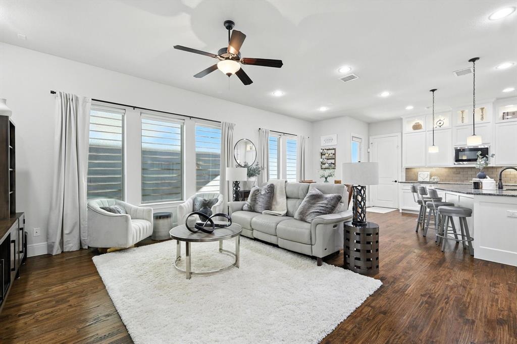 304 Loma Alta Drive