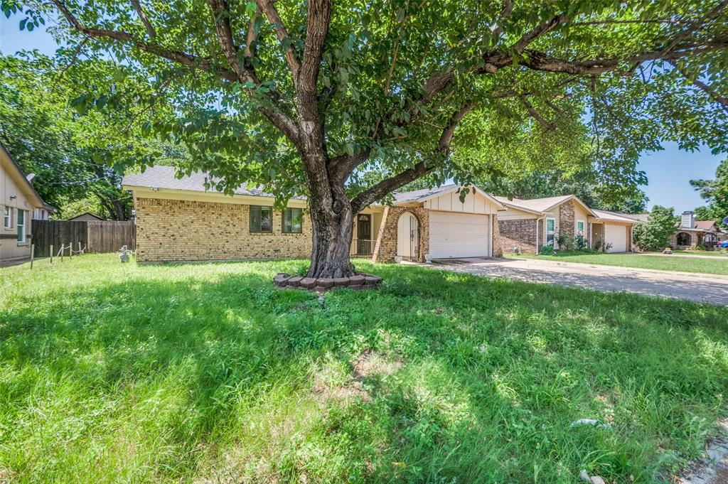 1709 Meadow Valley