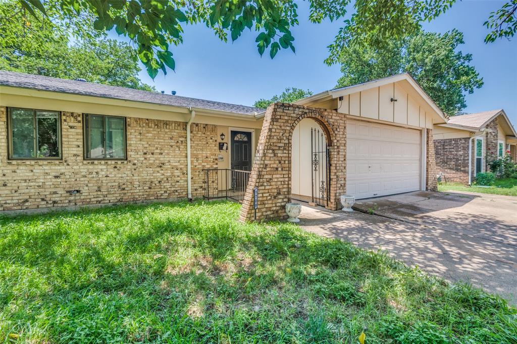 1709 Meadow Valley