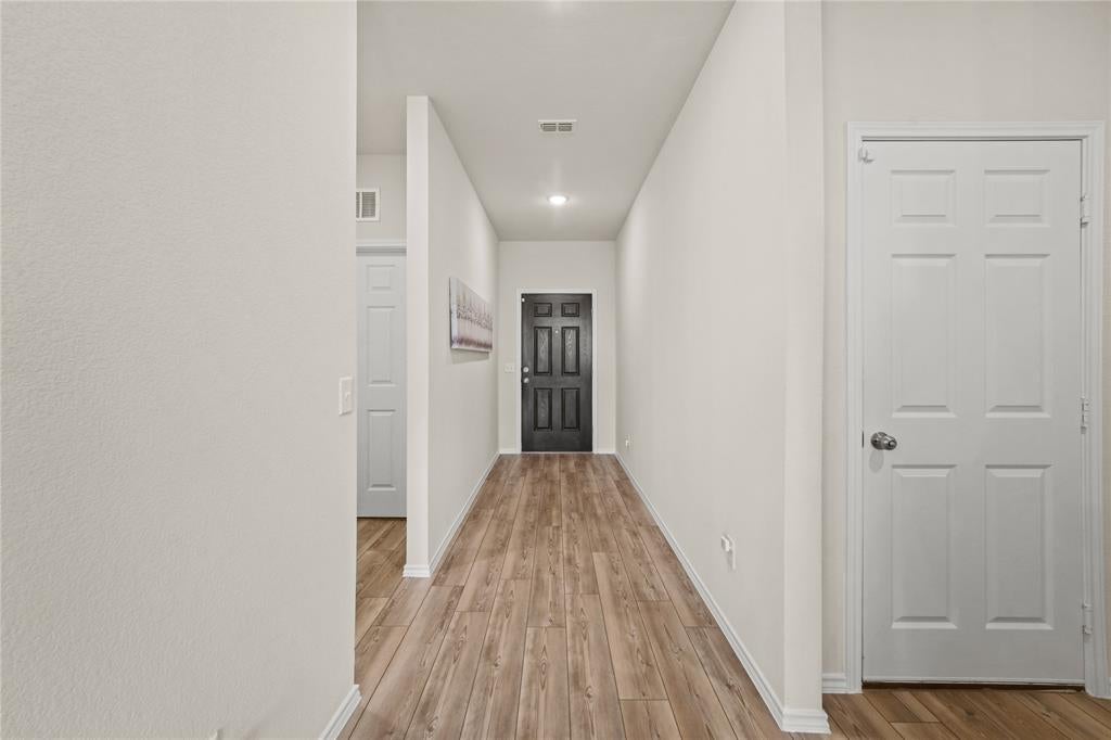 596 Yucca Court