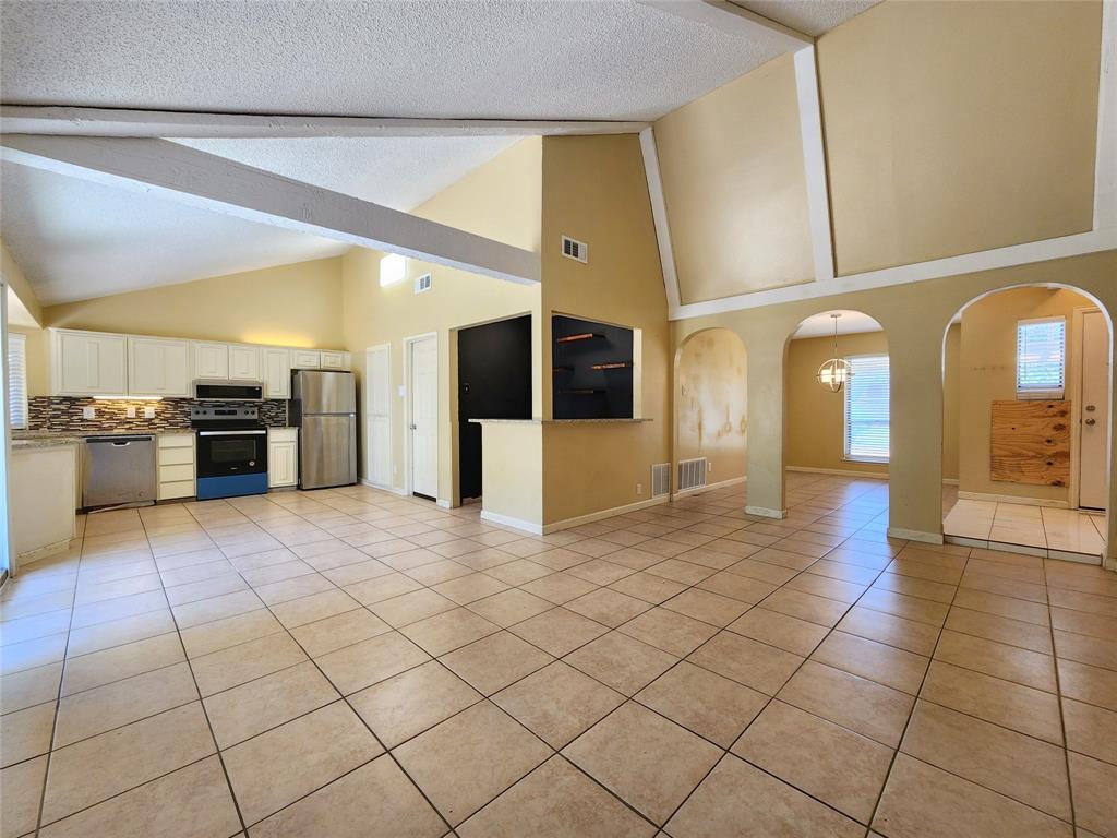 2114 Sunrise Trail