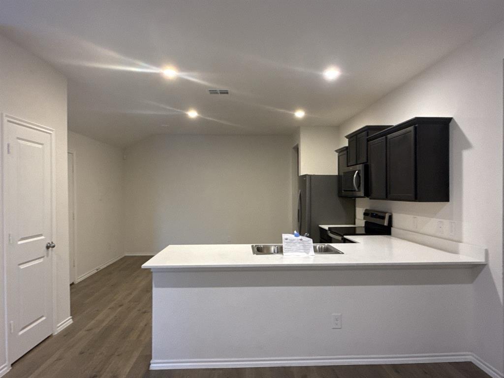 1050 Rio Bravo Drive