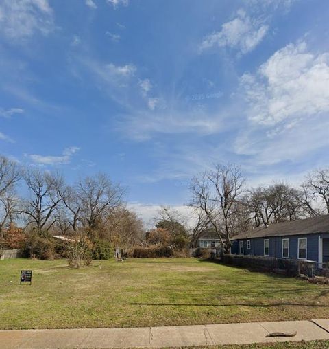 3230 Topeka Avenue Dallas TX 75212