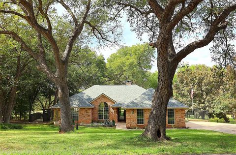 7108 Westover Drive Granbury TX 76049