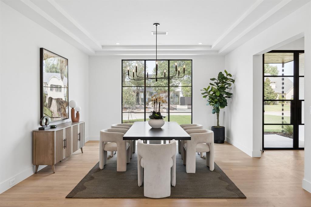 10806 Camellia Drive