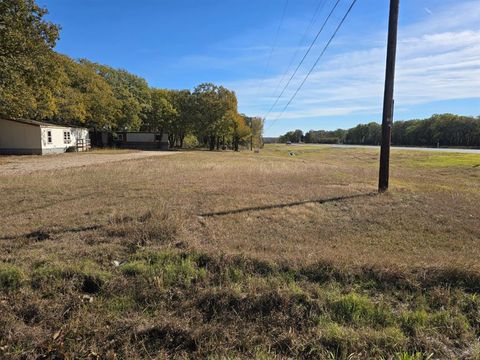 15531 City Court Kemp TX 75143