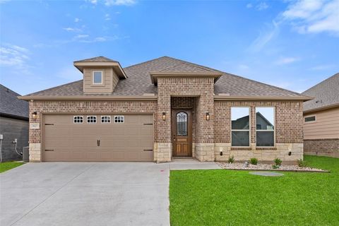 5627 Barkridge Drive Granbury TX 76048