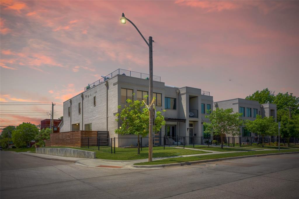 Queensborough Heights Add - Residential