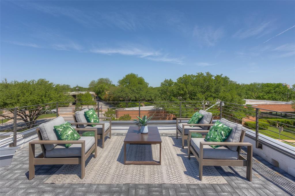 Queensborough Heights Add - Residential