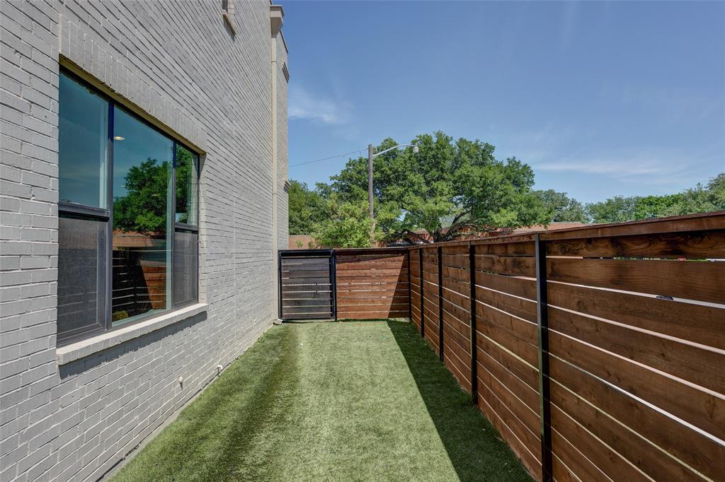 Queensborough Heights Add - Residential