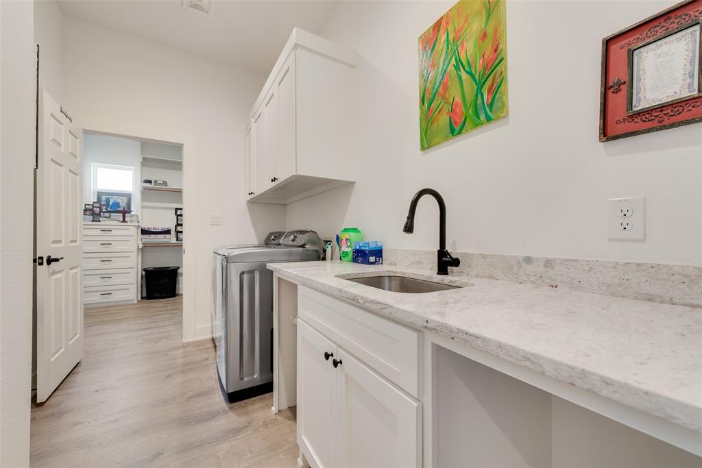 Wyatt Cox Estate - Residential