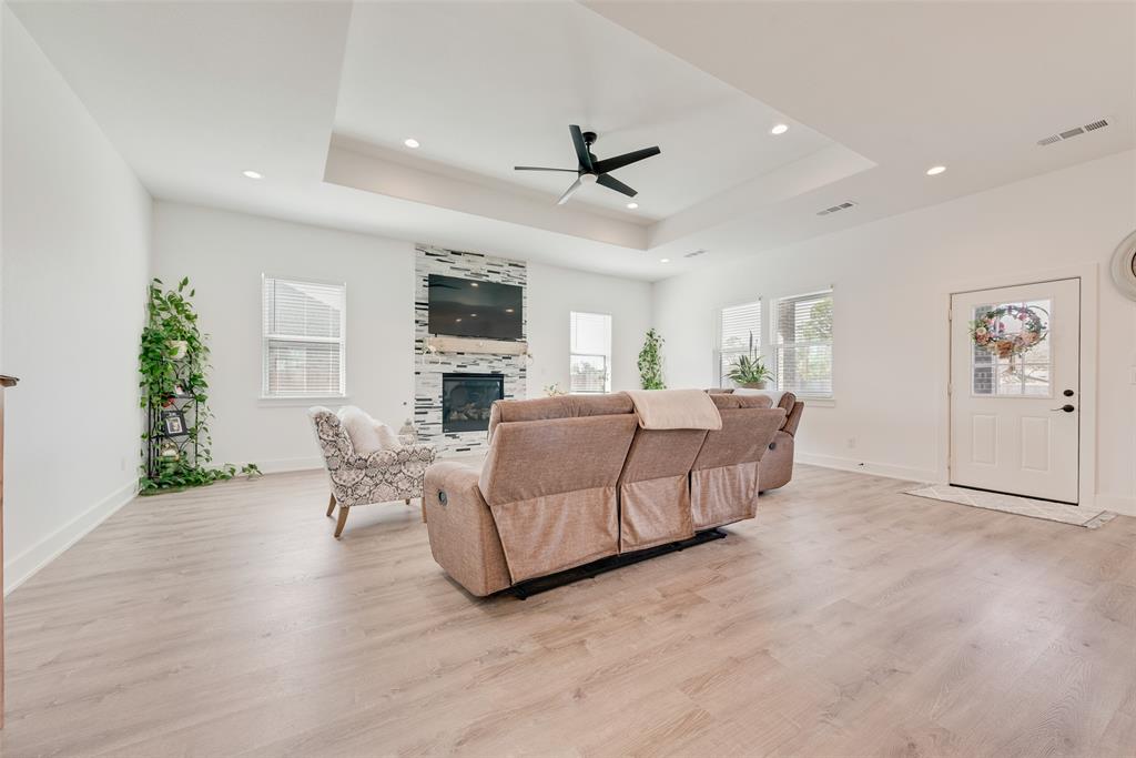 Wyatt Cox Estate - Residential