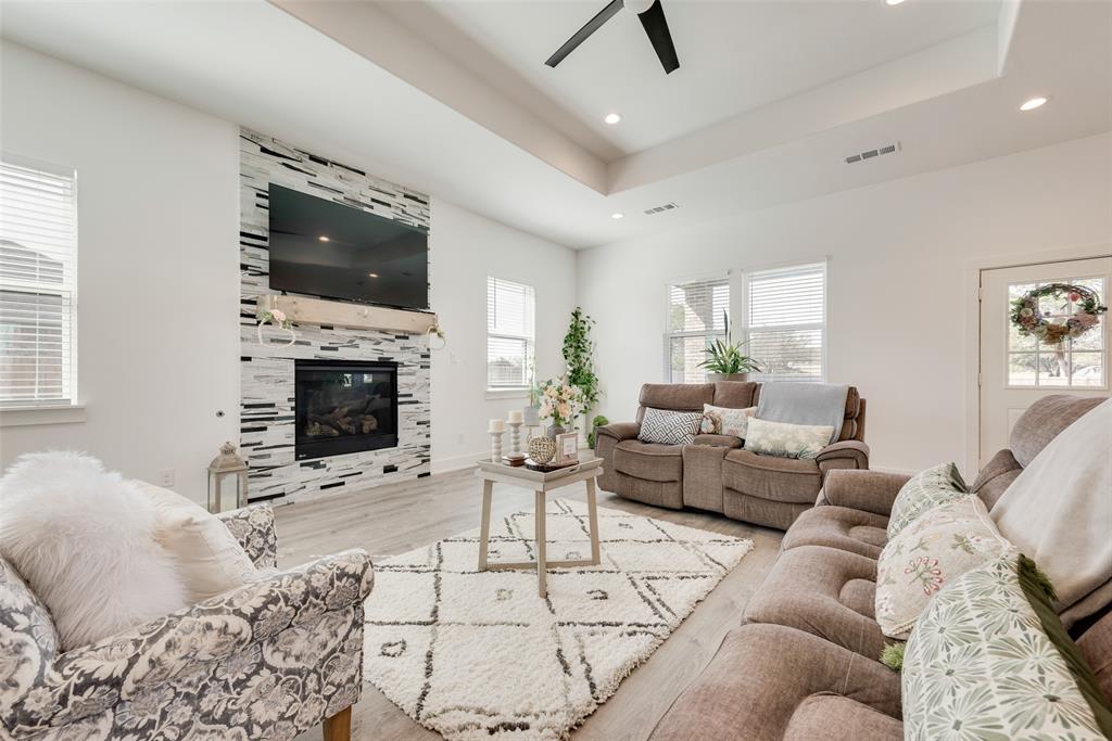 Wyatt Cox Estate - Residential