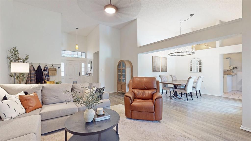 3321 Knob Oak Drive