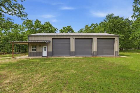 Photo of 7366 Point Aquarius, Quinlan, TX 76454 (MLS # 21230737)