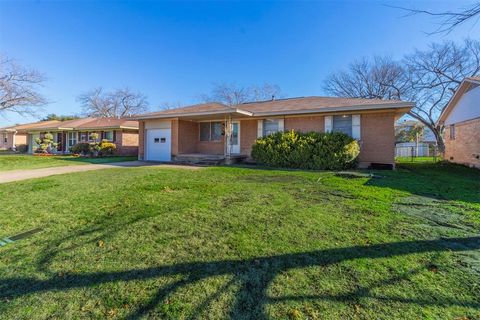 A home in Duncanville