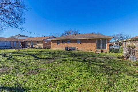 A home in Duncanville