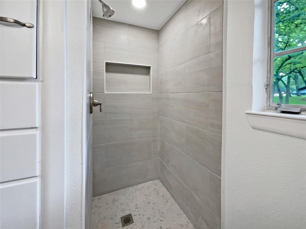 Meadowbrook Hills Add - Residential