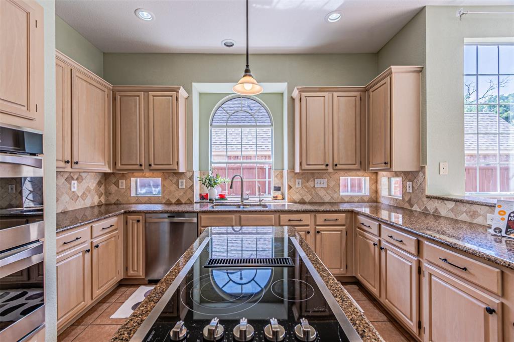 128 HEARTHWOOD Drive