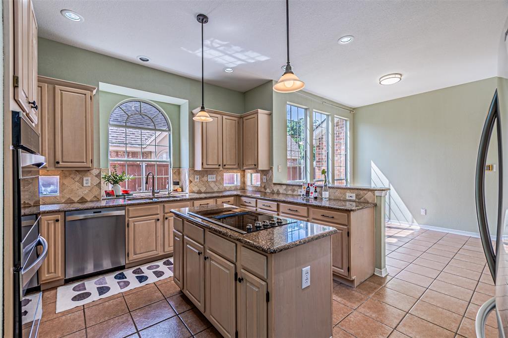 128 HEARTHWOOD Drive