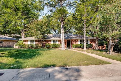 5949 Hunters View Lane Dallas TX 75232