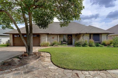 A home in Granbury