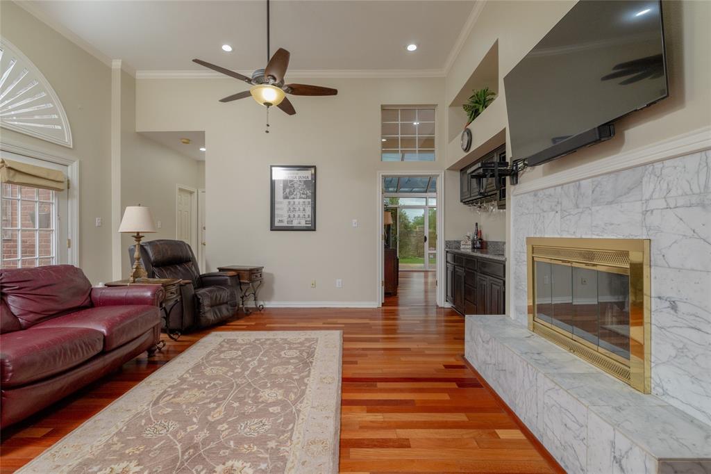 Woodland Hills Colleyville - Residential