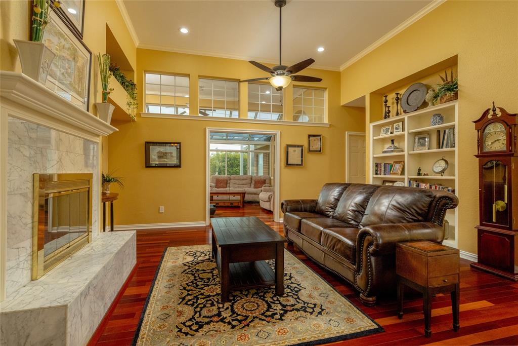 Woodland Hills Colleyville - Residential