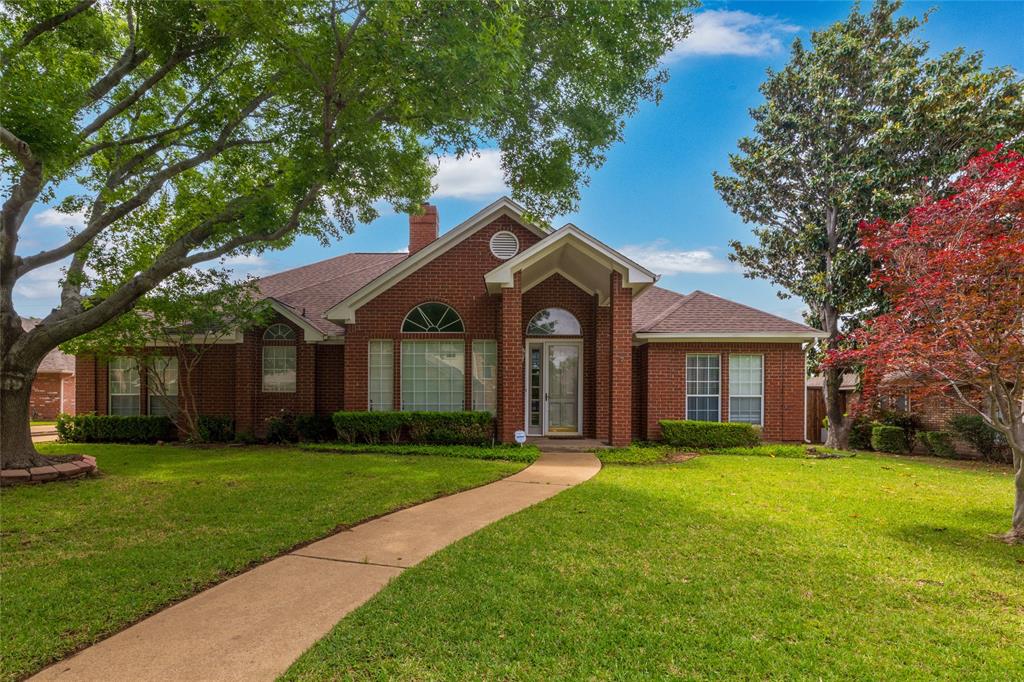 Woodland Hills Colleyville - Residential