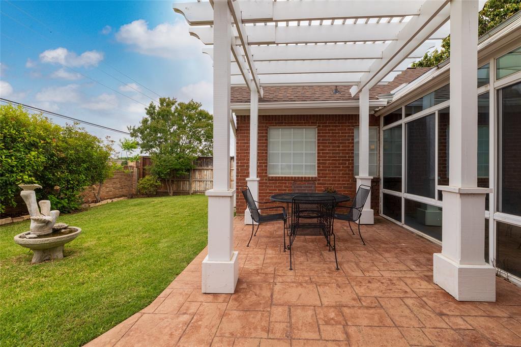 Woodland Hills Colleyville - Residential
