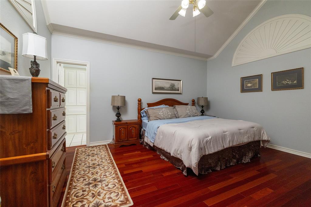 Woodland Hills Colleyville - Residential