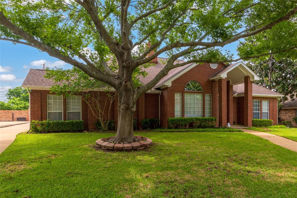 Woodland Hills Colleyville - Residential