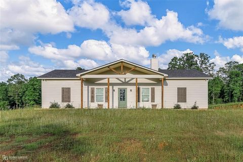 1366 Fuller Cemetery Road Minden LA 71055