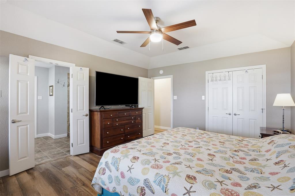 Decordova Bend Estate - Residential